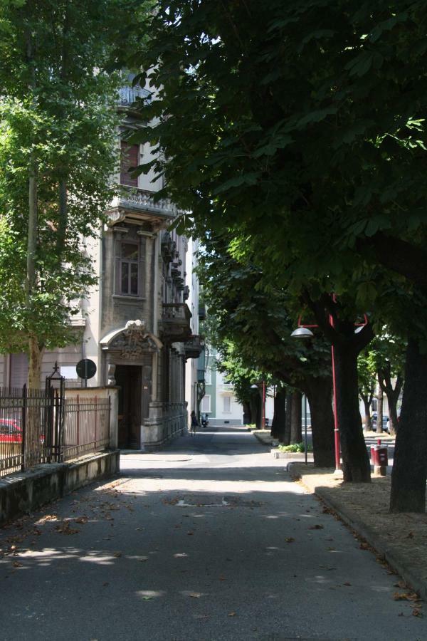 Davide & Mary Friendly House Apartment Novara Exterior photo